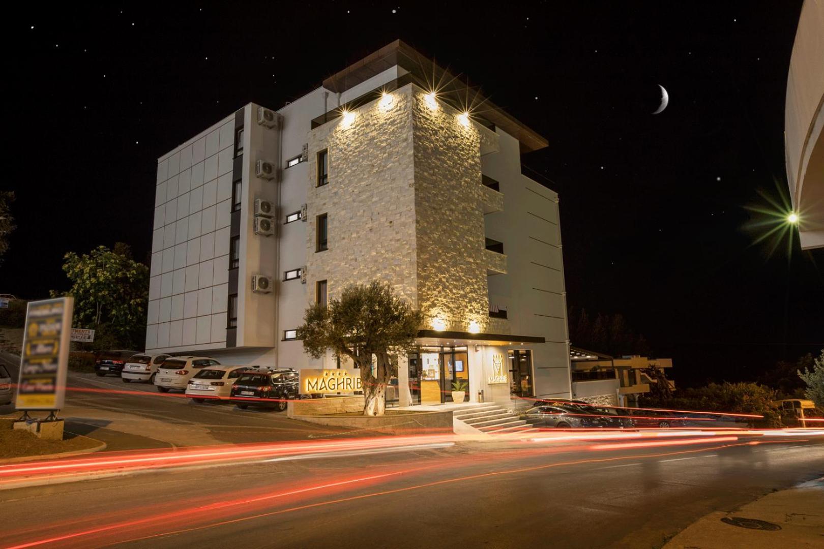 Maghrib Hotel ウルツィニ エクステリア 写真